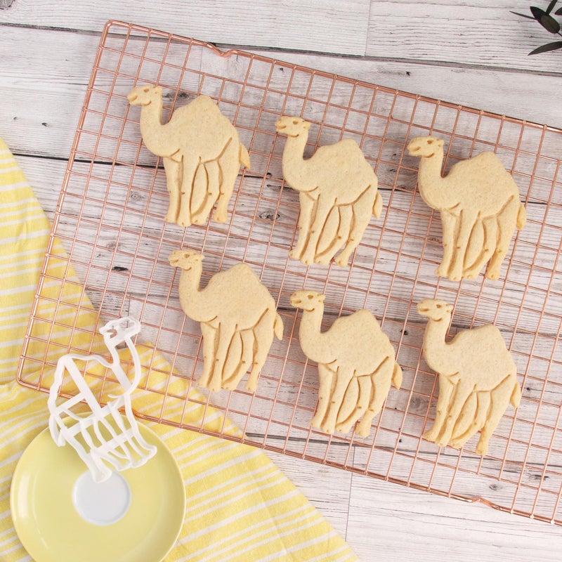 Bakerlogy قطاعة بسكويت على شكل جمل، قطعة واحدة - بيكرلوجي - Image 4